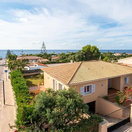 Punta Prima Sleeps 8 With Pool Air Con And Wifi Βίλα