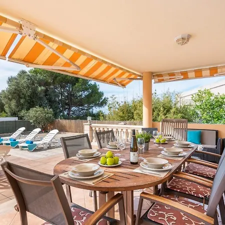 Punta Prima Sleeps 8 With Pool Air Con And Wifi Βίλα