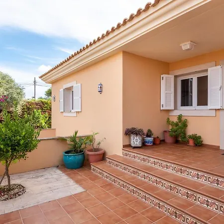 Punta Prima Sleeps 8 With Pool Air Con And Wifi * Punta Prima (Menorca)
